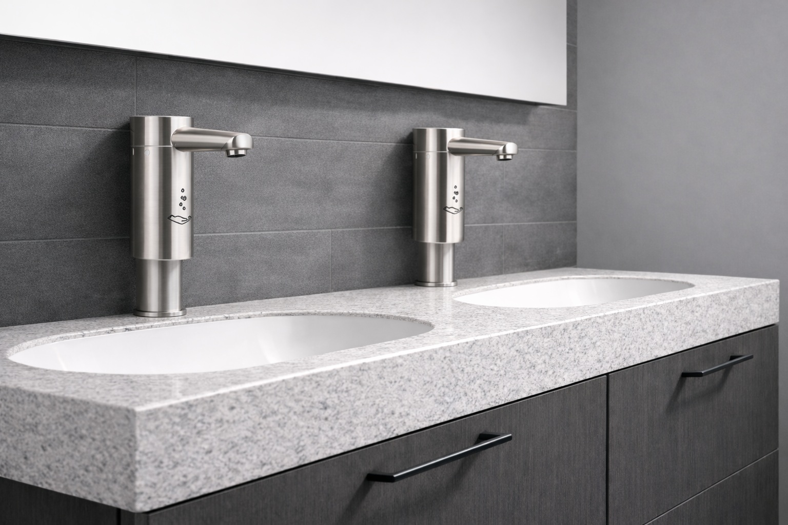 BathSelect commercial automatic soap dispenser - BST9923